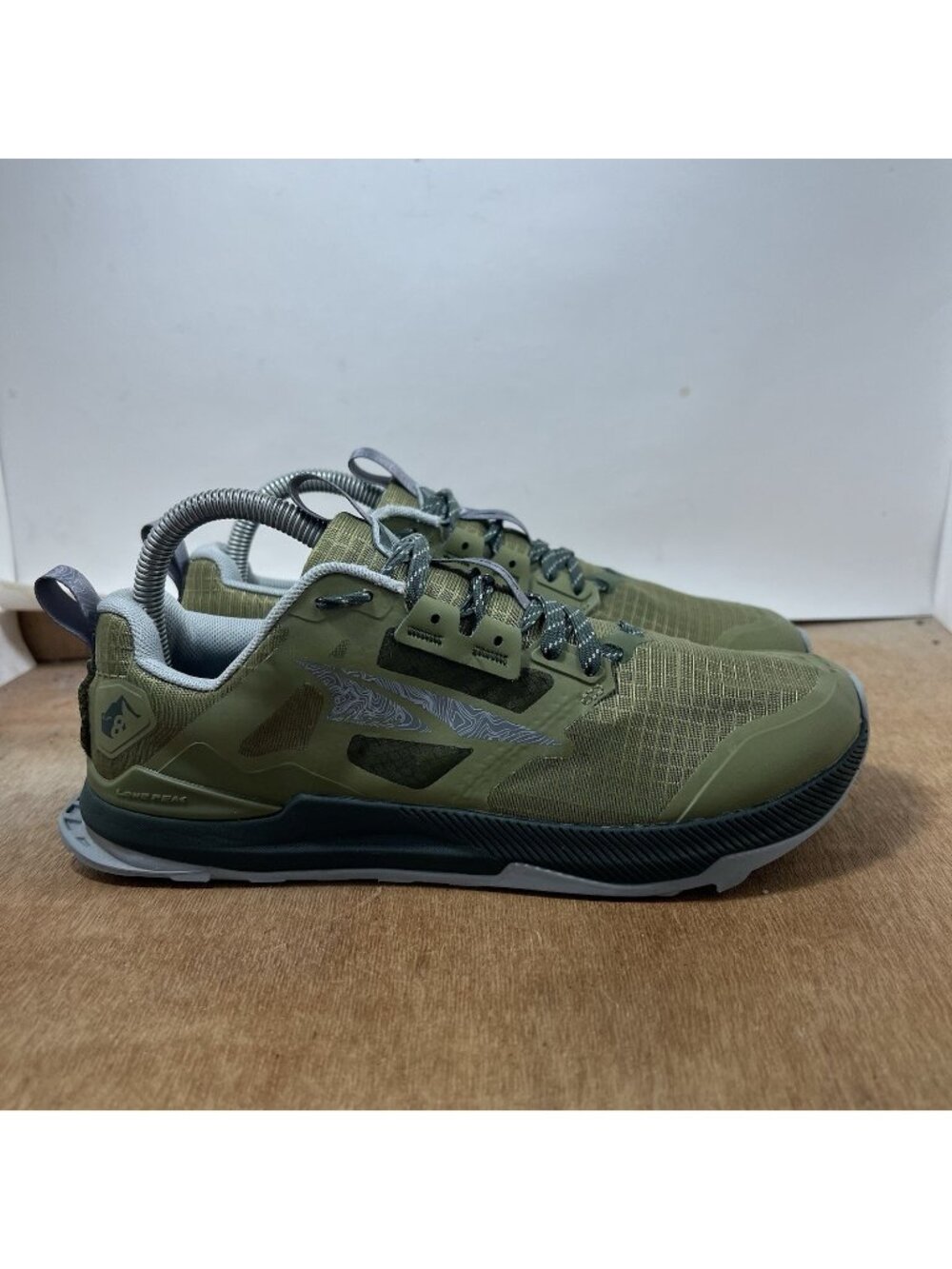 Altra Lone Peak 8 Women Size 8 Olive Green Trail Running Shoes AL0A85ND330